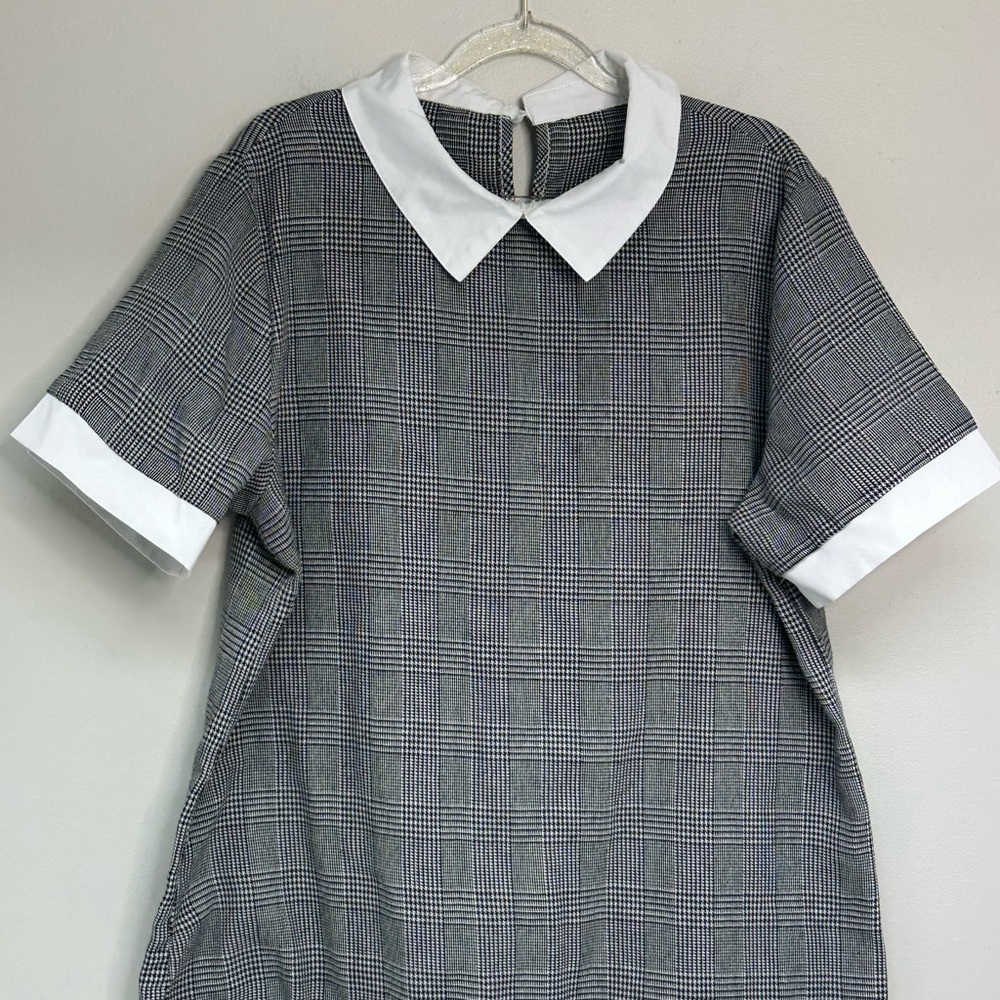 Black Plaid Shirt Blouse with White Peter Pan Collar and Cuffs size XL